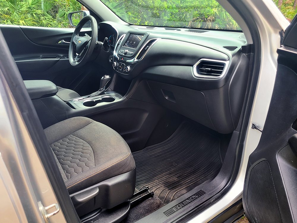 2021 Chevrolet Equinox LT - Photo 13
