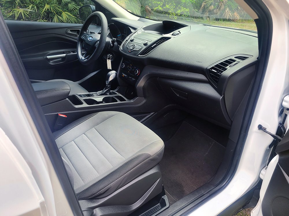 2019 Ford Escape S - Photo 13