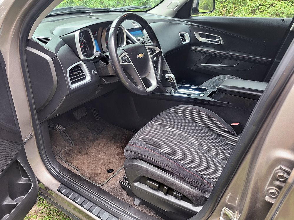 2011 Chevrolet Equinox 1LT - Photo 12